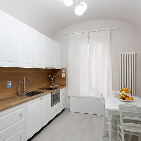 Colosseo House
