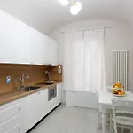 Colosseo House