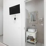 Colosseo House 4*